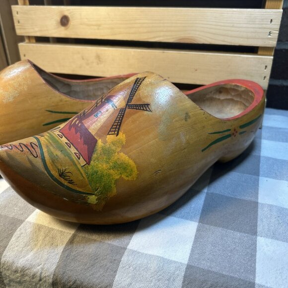 Dutch shoes Wooden Carved Clogs Made In Holland Painted Wind mill design 12” - Picture 2 of 9